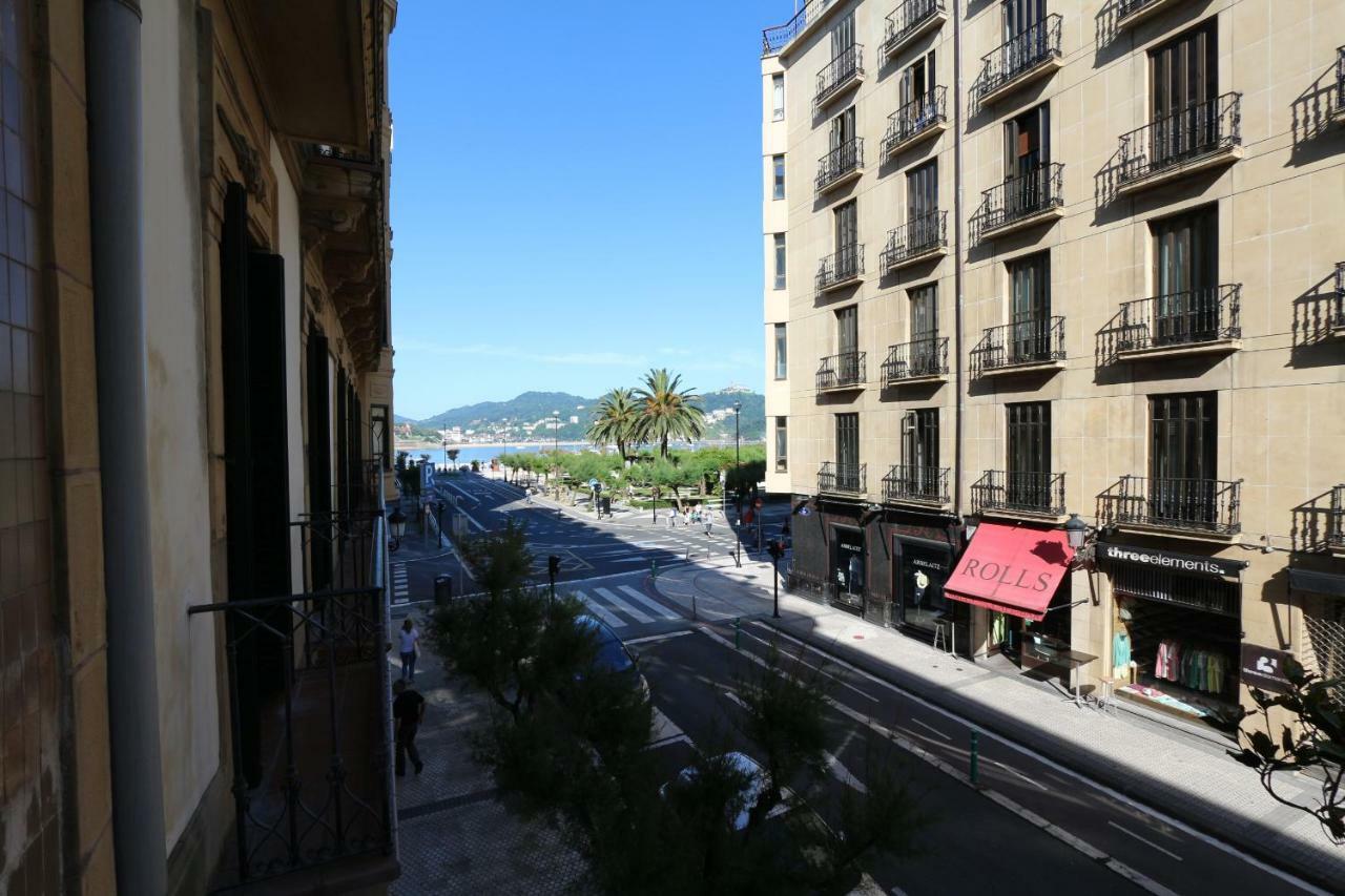 Modern & Spacious Apartment Near La Concha Bay San Sebastian Exterior photo
